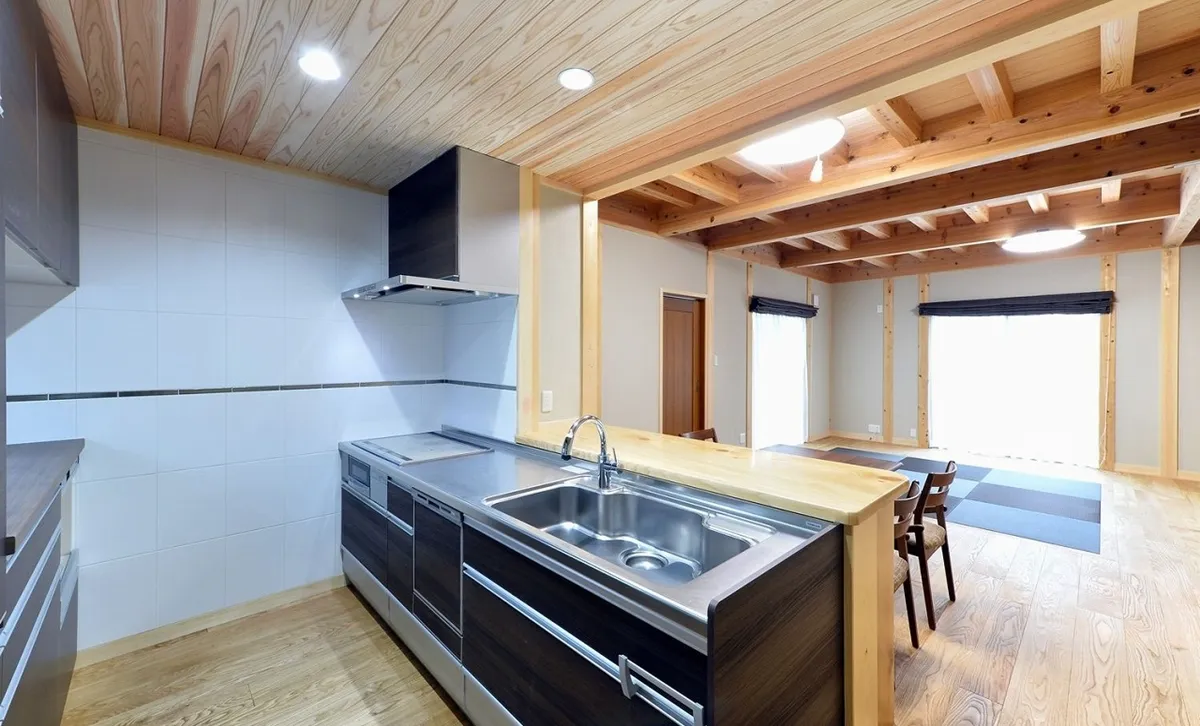 小さな困ったから大規模リノベーションまで<br />
住まいのことならなんでも対応